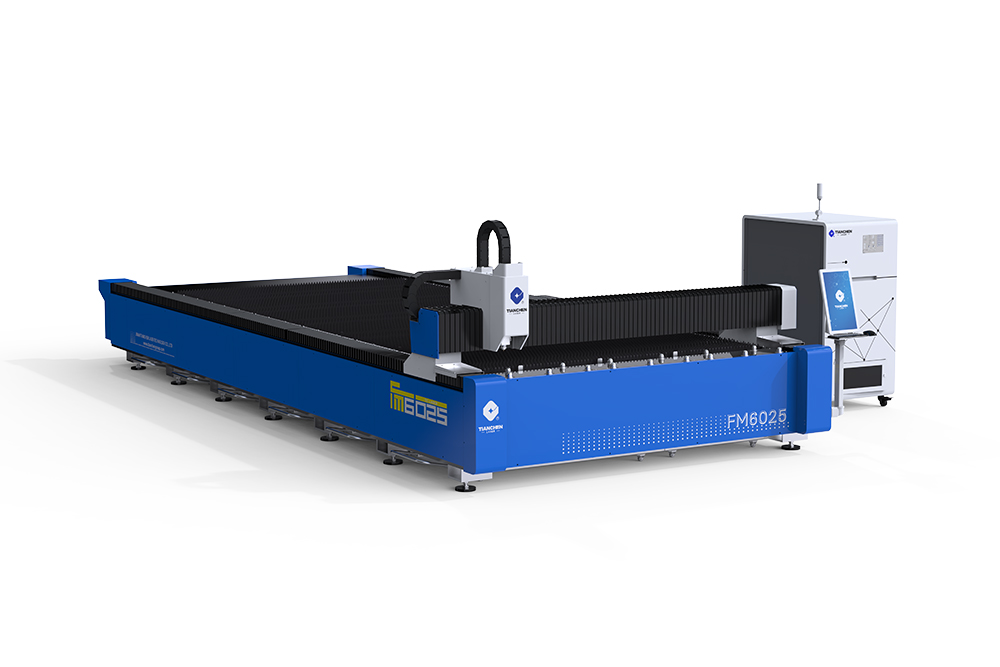 What are the power options available for your fiber laser cutting machines?